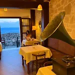 Diffuso , Inside Castle Отель 4*