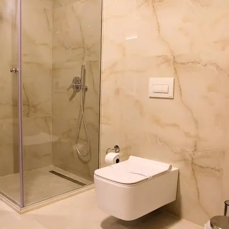 Diffuso , Inside Castle Hotel 4*