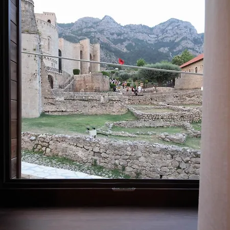 Hotel Diffuso , Inside Castle Kruje