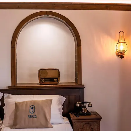 Diffuso , Inside Castle Hotel Kruje