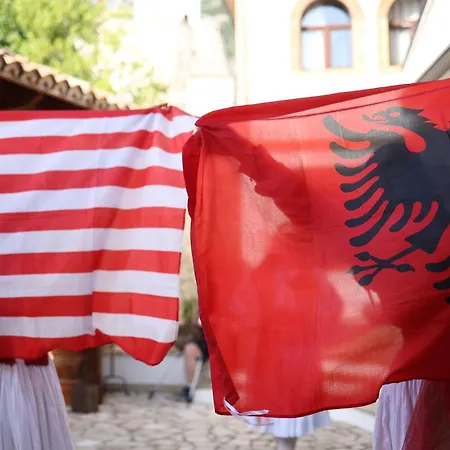 Diffuso , Inside Castle 4* Krujë