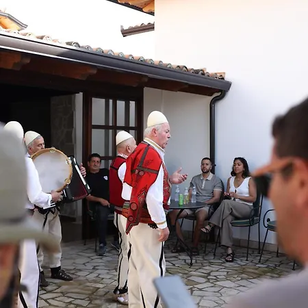 ホテル Diffuso , Inside Castle