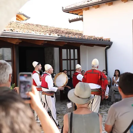 Diffuso , Inside Castle ホテル 4*