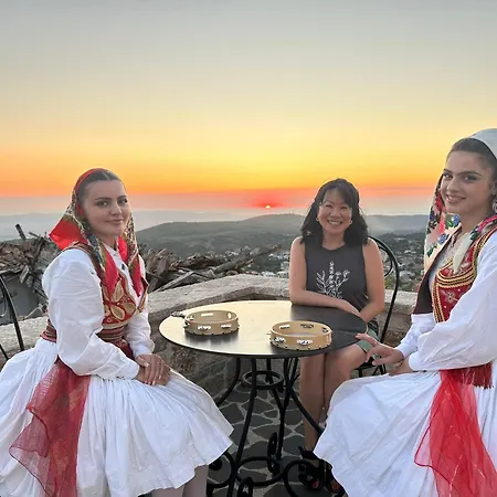 Diffuso , Inside Castle Krujë