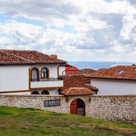 Diffuso , Inside Castle Krujë