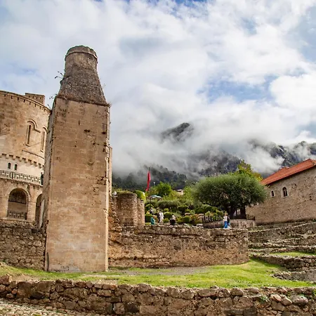 Diffuso , Inside Castle 4* Kruja