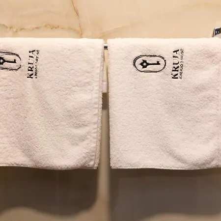 ホテル Diffuso , Inside Castle Krujë