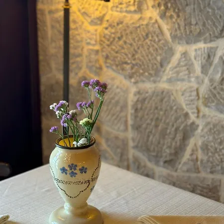 Diffuso , Inside Castle 4* Kruje
